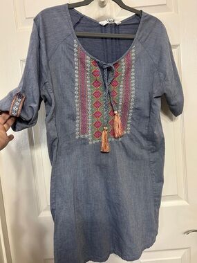 Mountain Khakis Cotton Blue Chambray Boho Mini Dress or Tunic Embroidered M